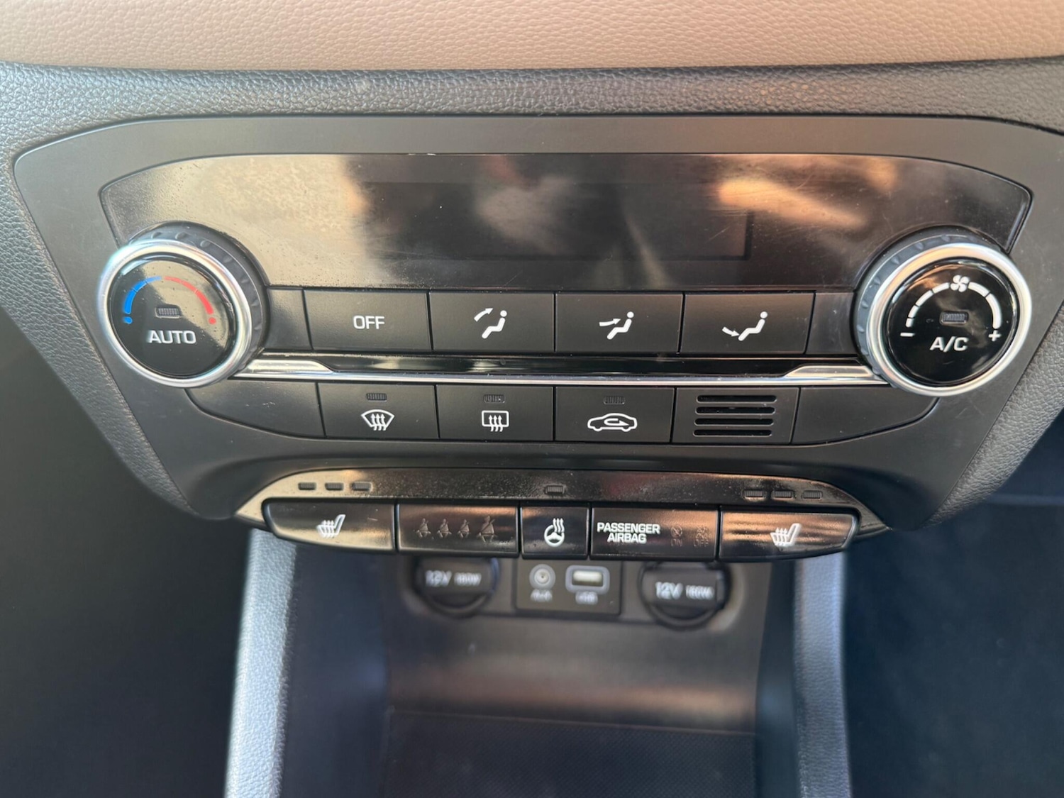 Used Hyundai i20 2015 for sale - 77737596: Photo 23