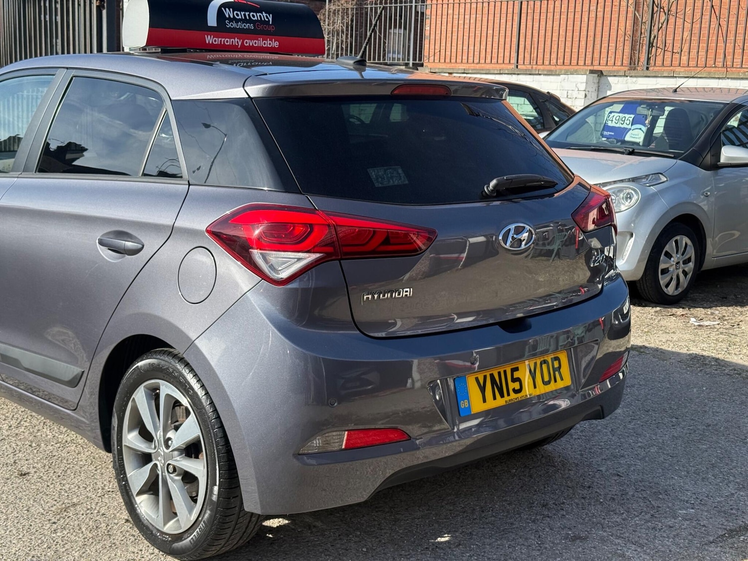Used Hyundai i20 2015 for sale - 77737596: Photo 9
