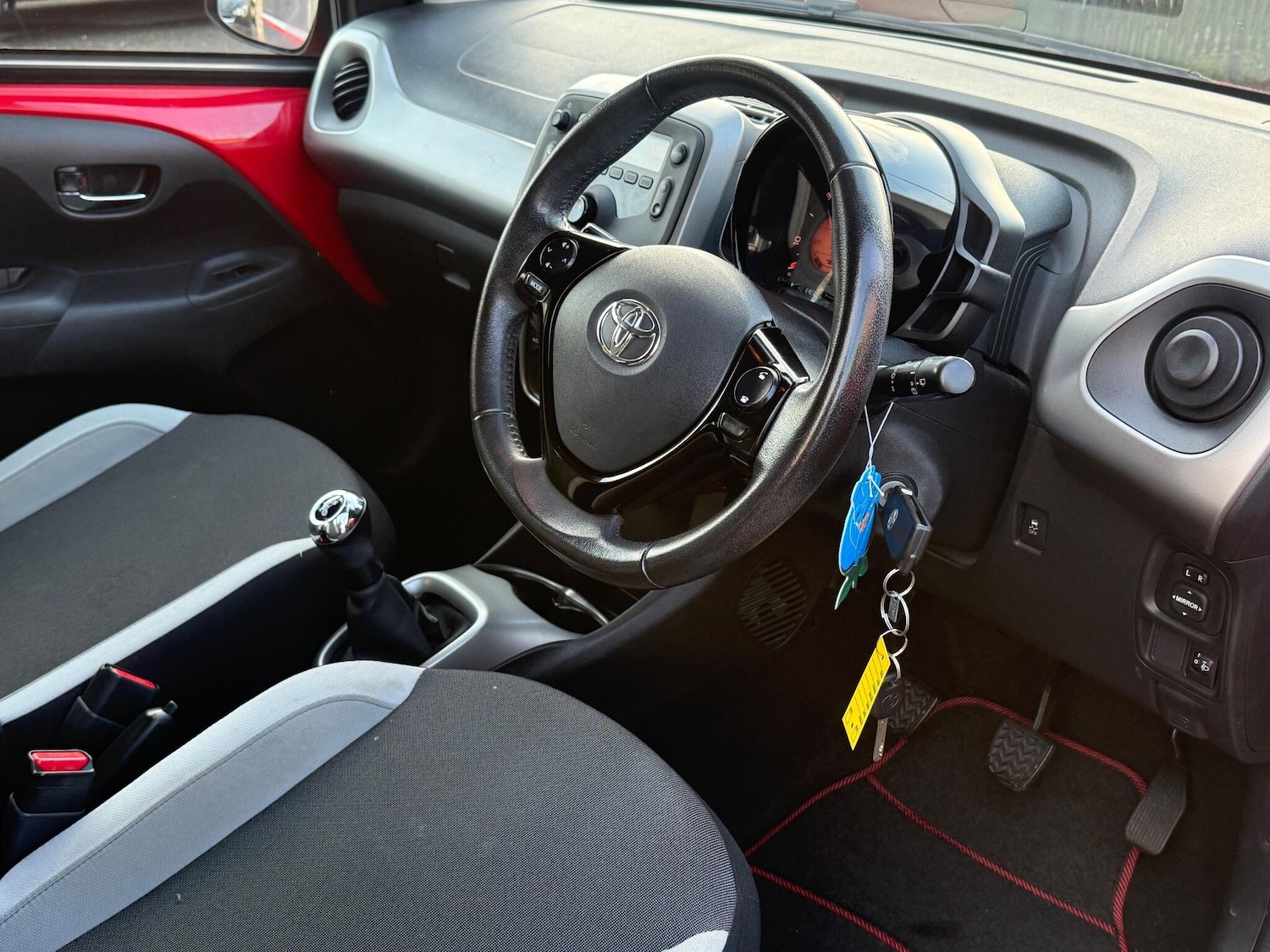 Used Toyota AYGO 2016 for sale - 76965107: Photo 23