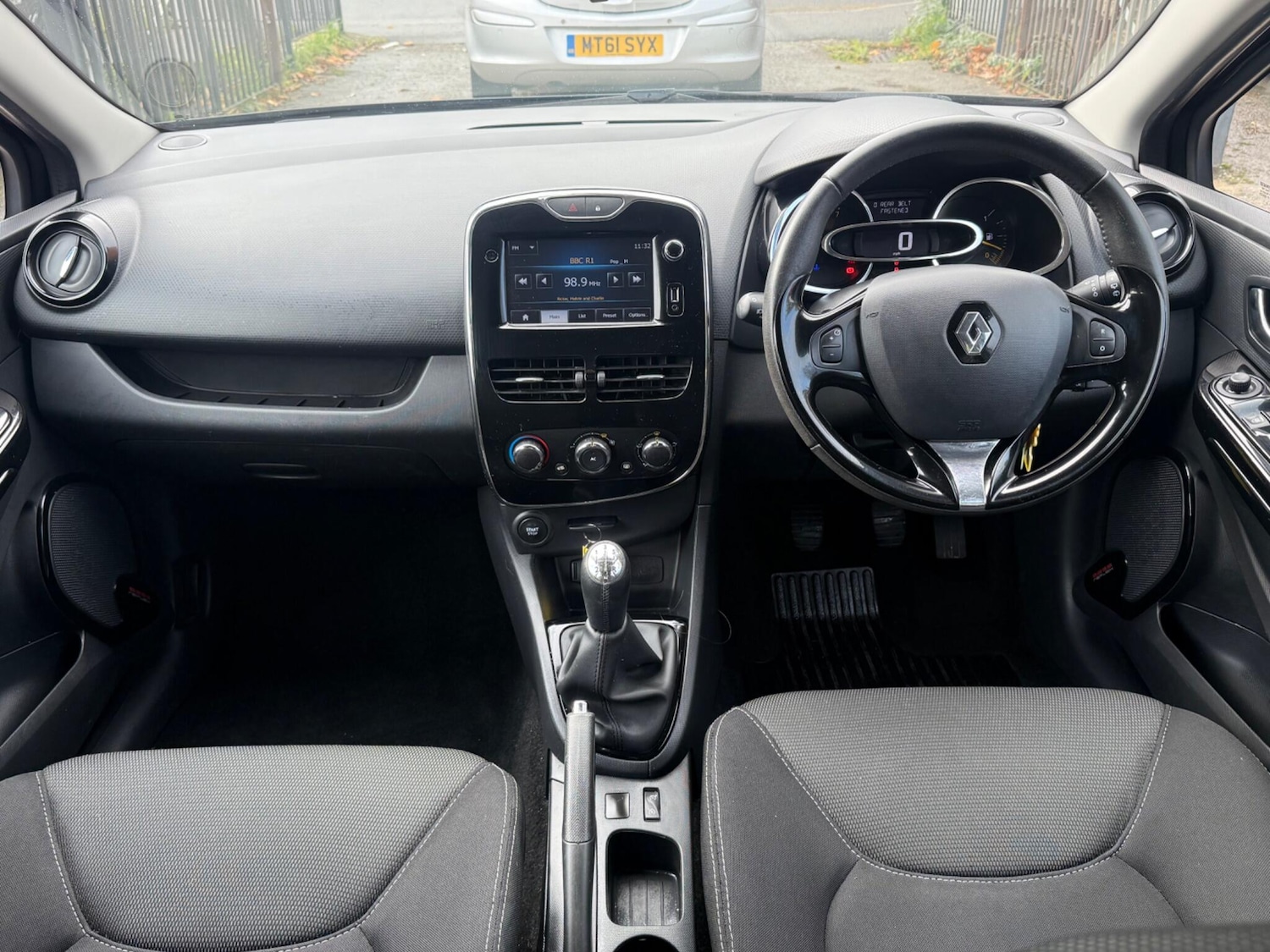 Used Renault Clio 2014 for sale - 76472361: Photo 16