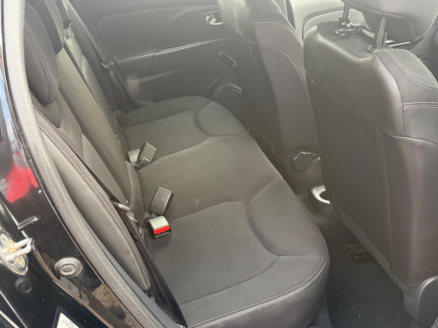 Used Renault Clio 2014 for sale - 76472361: Photo 19