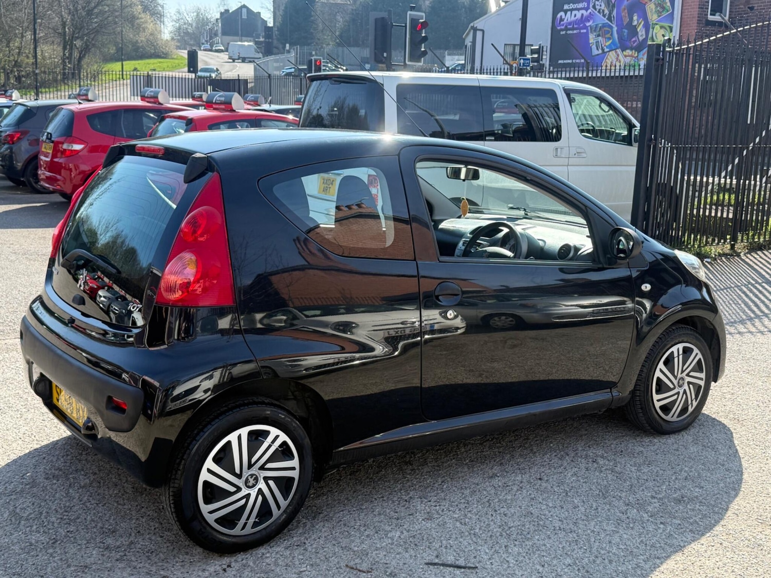 Used Peugeot 107 for sale - 77957311: Photo 13