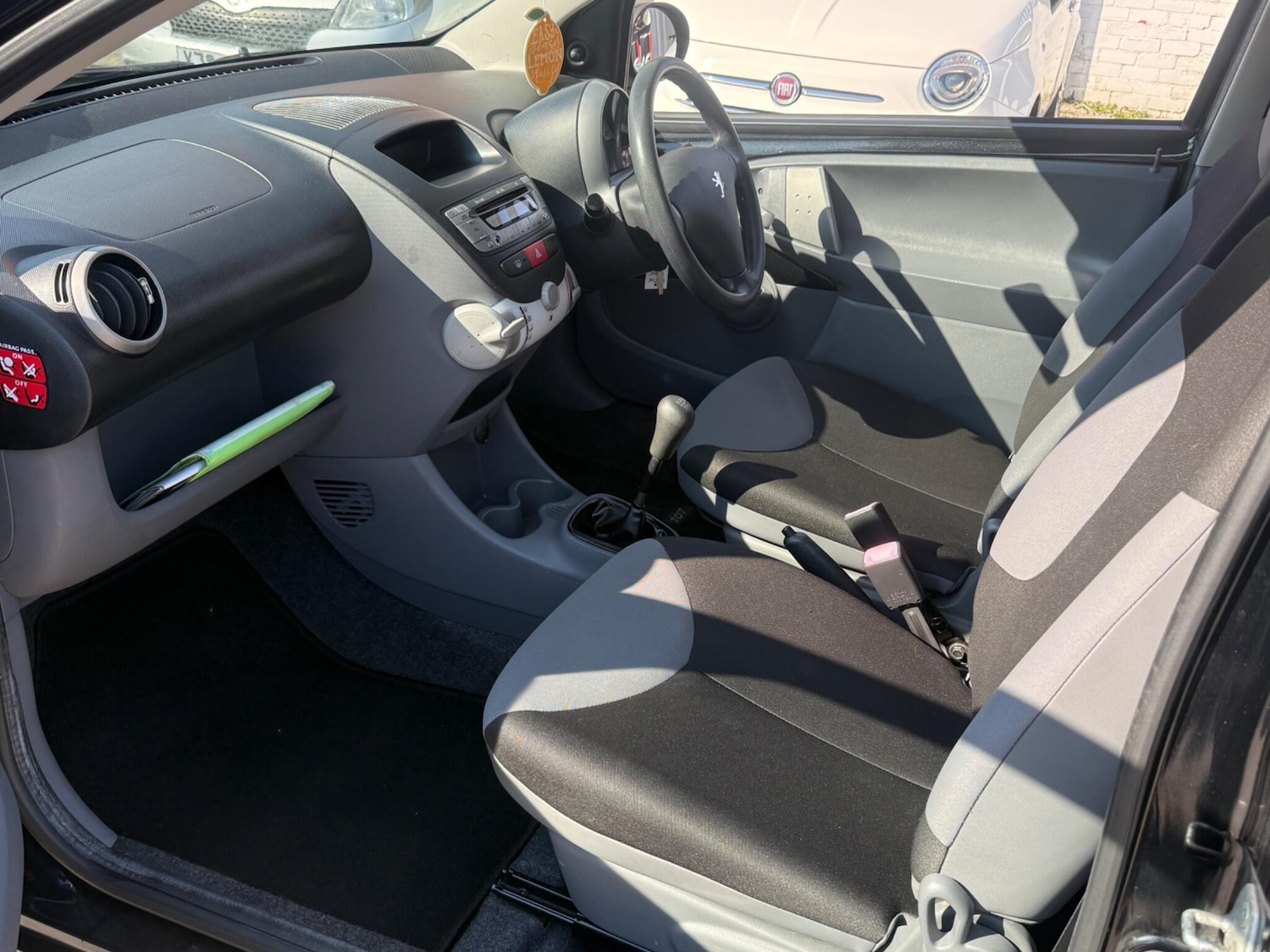 Used Peugeot 107 for sale - 77957311: Photo 24