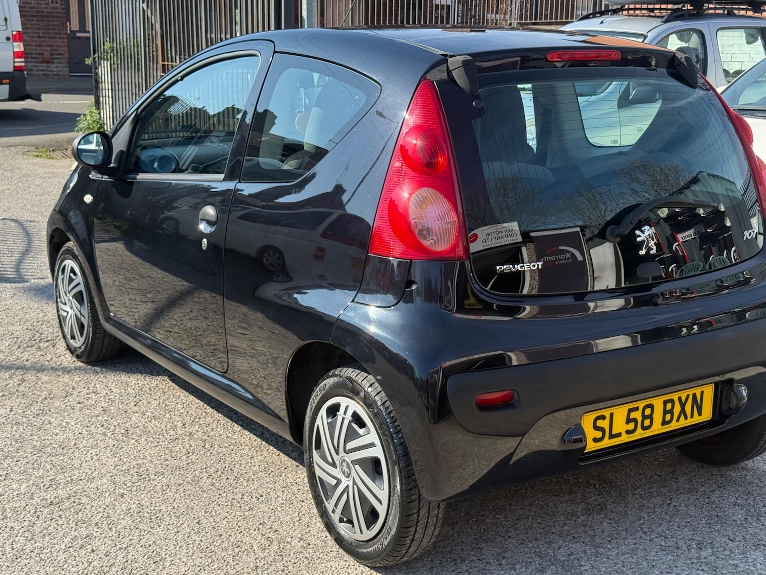 Used Peugeot 107 for sale - 77957311: Photo 4