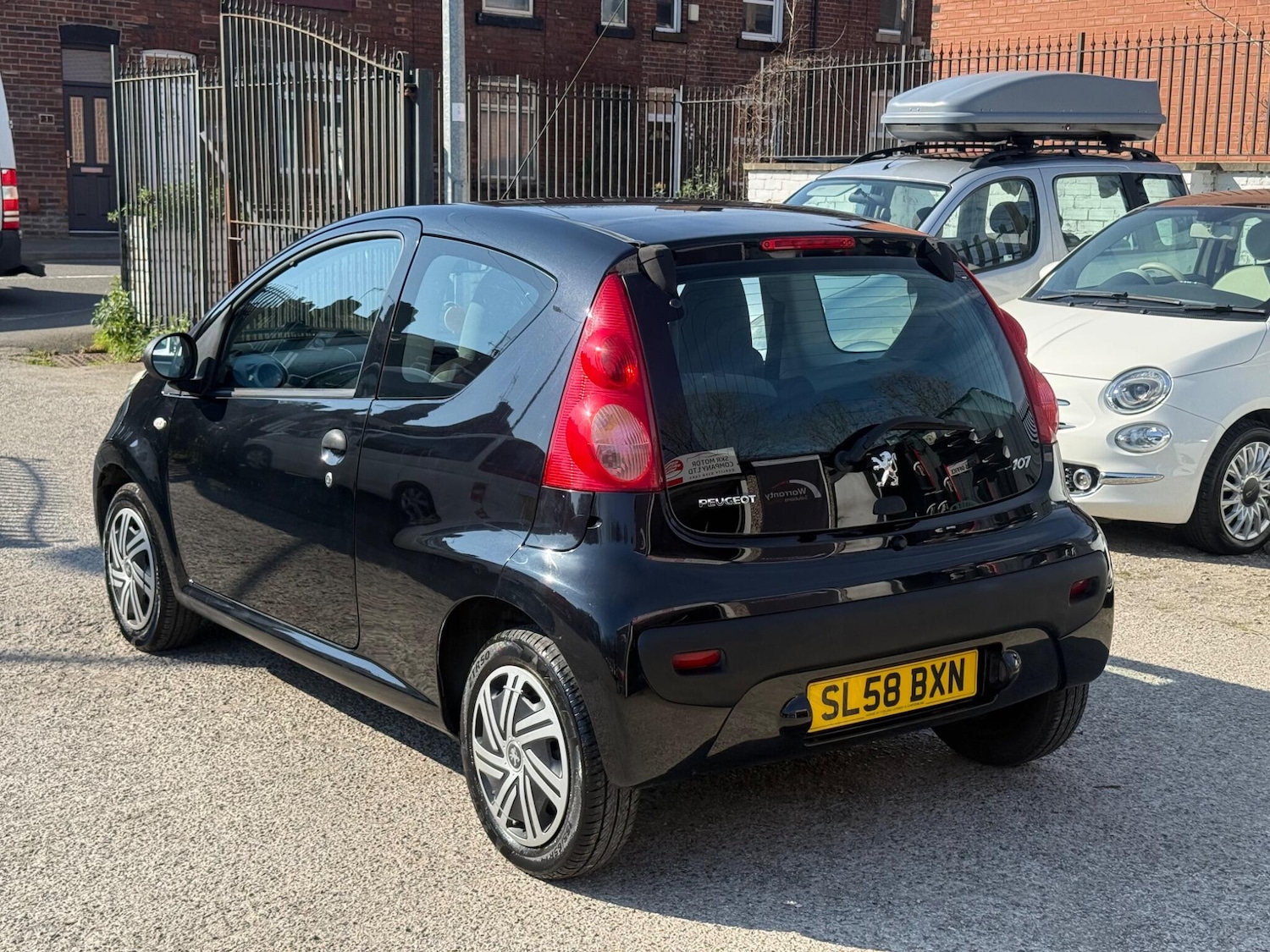 Used Peugeot 107 for sale - 77957311: Photo 9