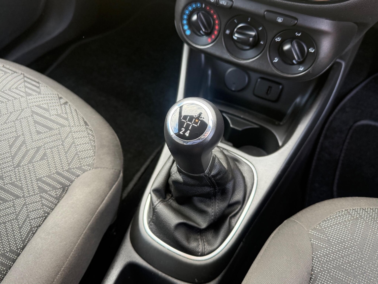 Used Vauxhall Corsa 2018 for sale - 76522144: Photo 18