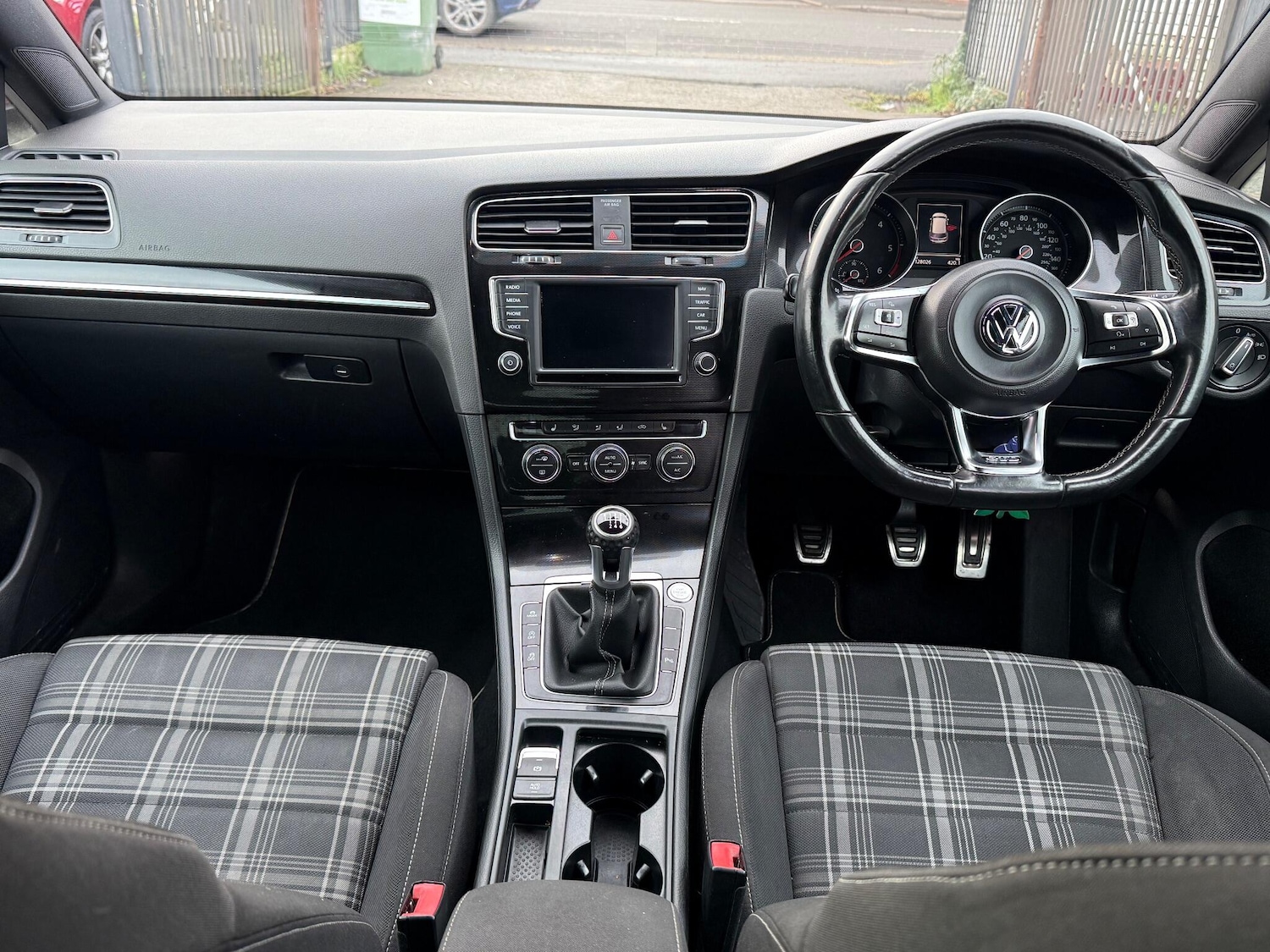 Used Volkswagen Golf 2016 for sale - 77229311: Photo 16