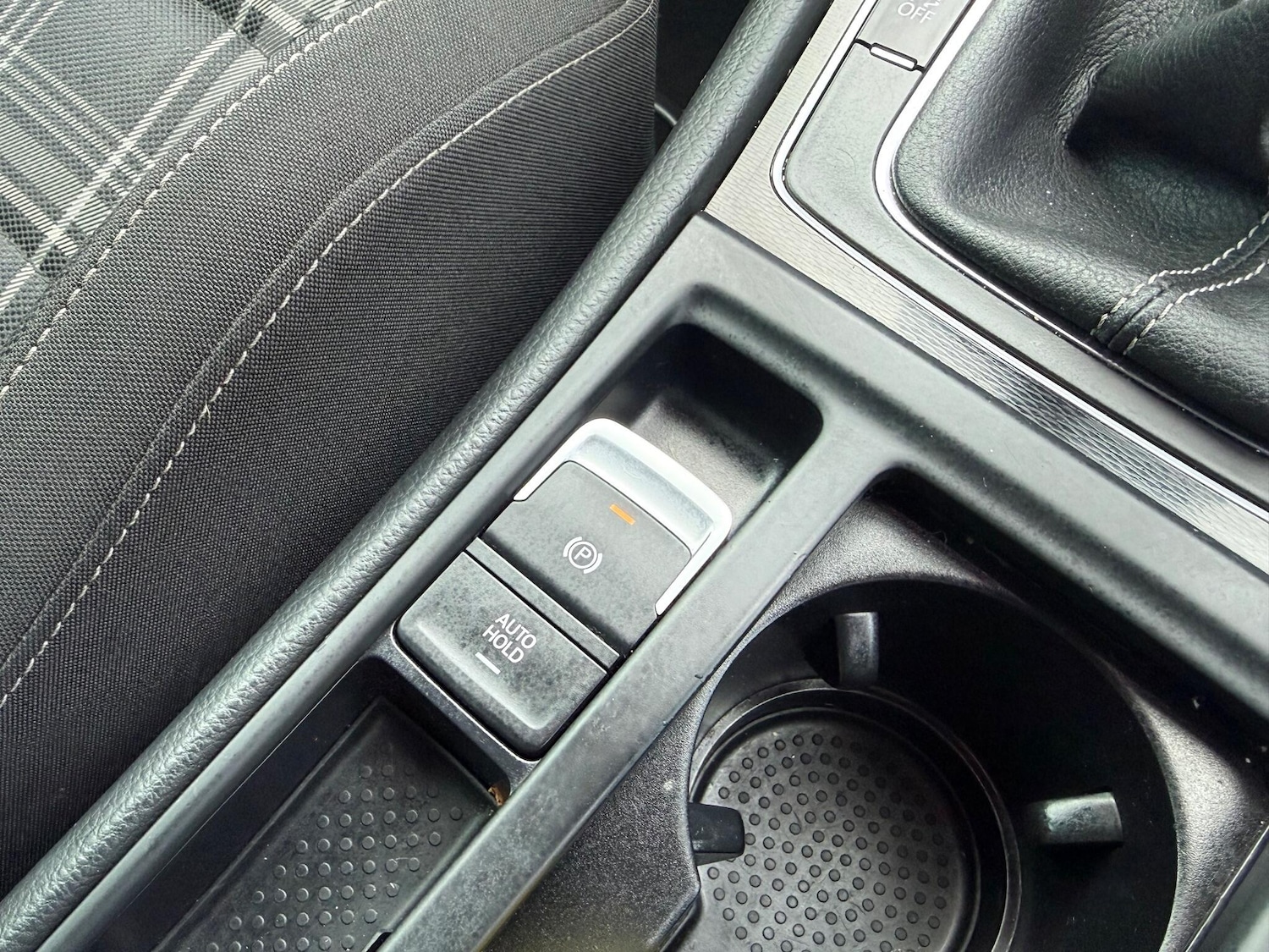 Used Volkswagen Golf 2016 for sale - 77229311: Photo 21