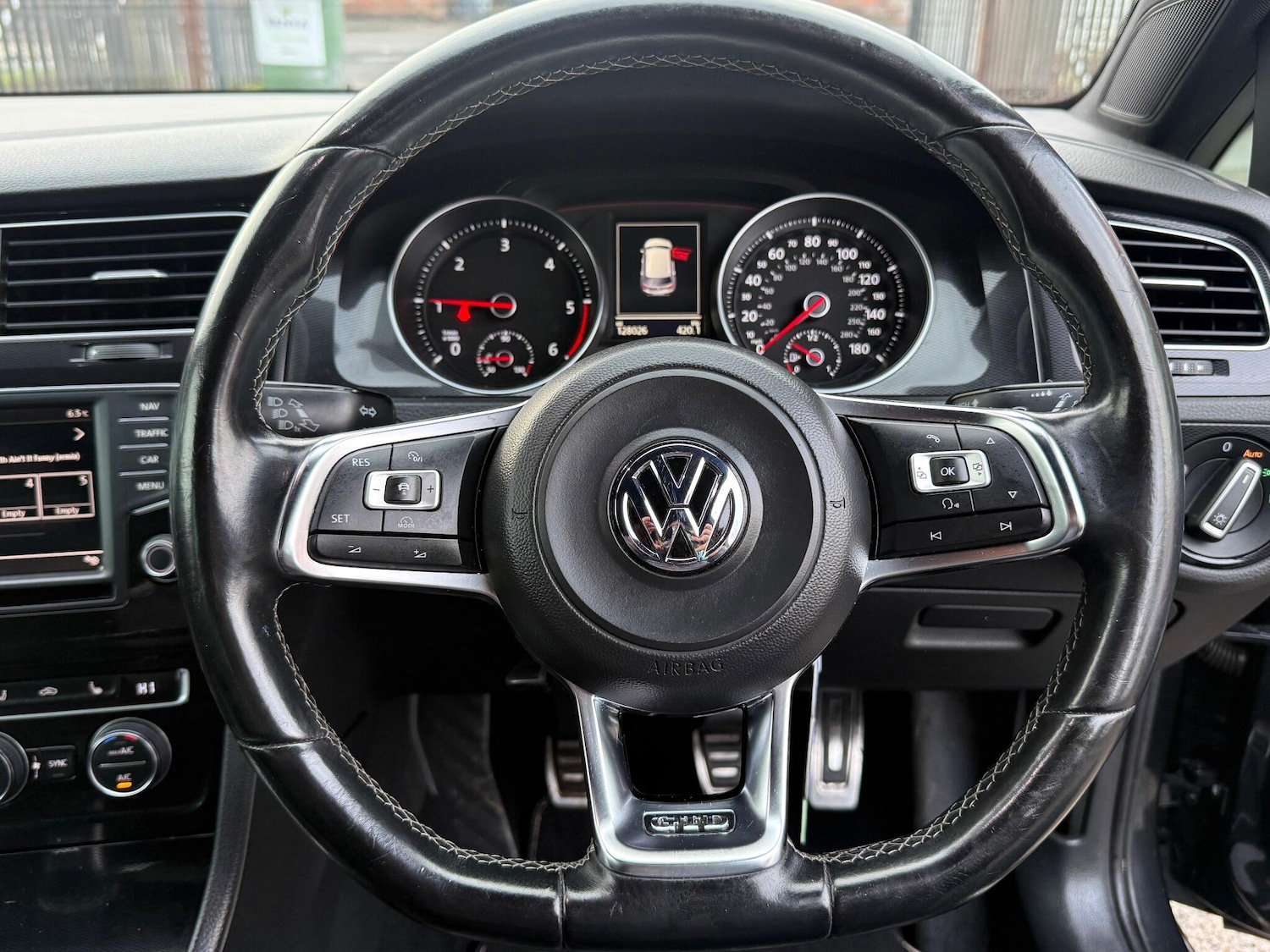 Used Volkswagen Golf 2016 for sale - 77229311: Photo 25