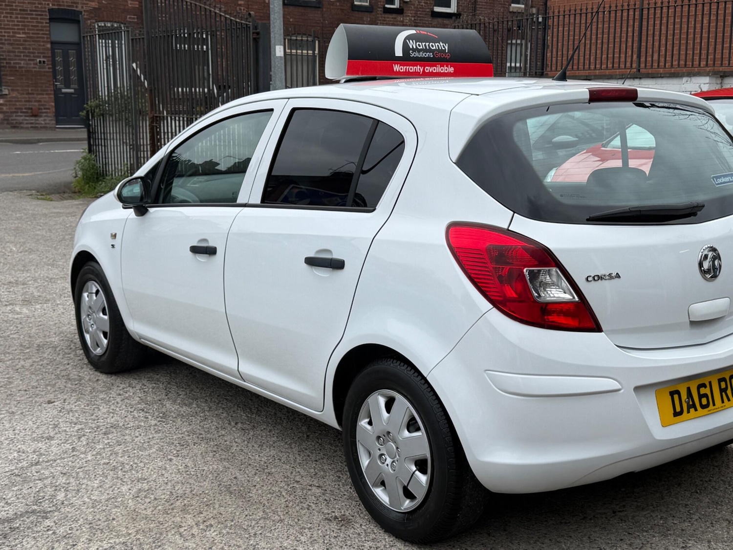 Used Vauxhall Corsa 2011 for sale - 78101105: Photo 4