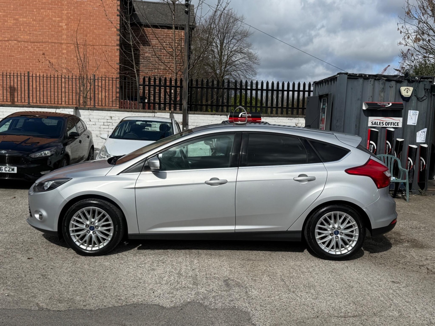 Used Ford Focus 2011 for sale - 78086186: Photo 10