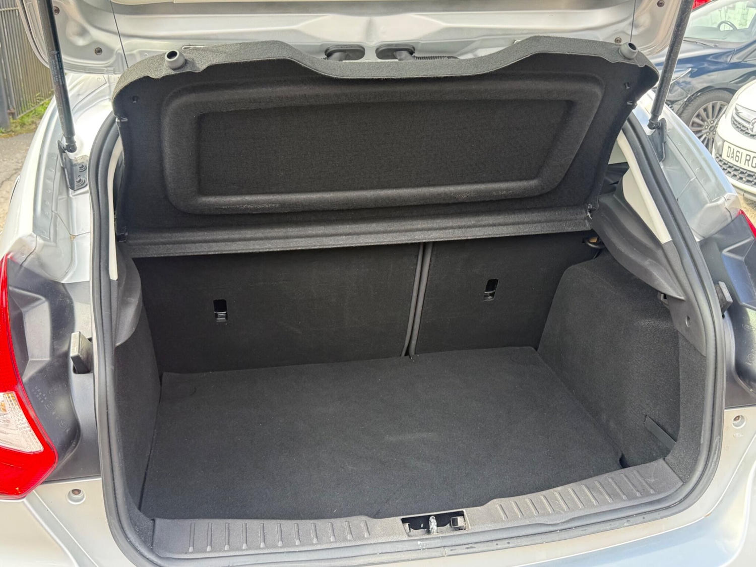 Used Ford Focus 2011 for sale - 78086186: Photo 21