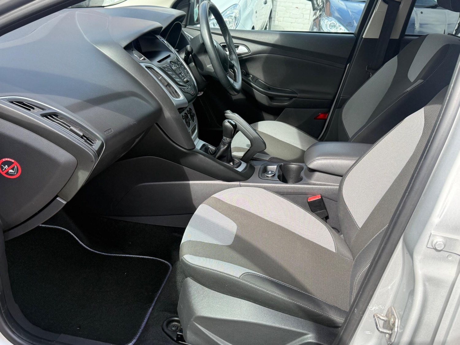 Used Ford Focus 2011 for sale - 78086186: Photo 23