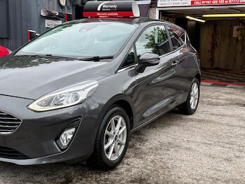 Used Ford Fiesta 2018 for sale - 78704970: Photo