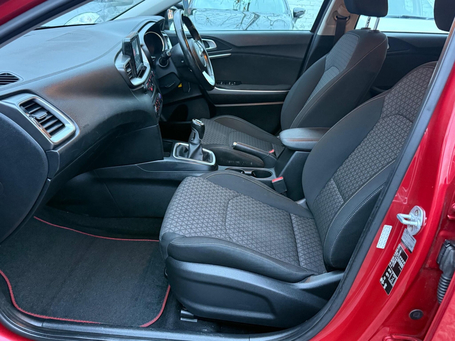 Used Kia Ceed 2019 for sale - 76839584: Photo 28