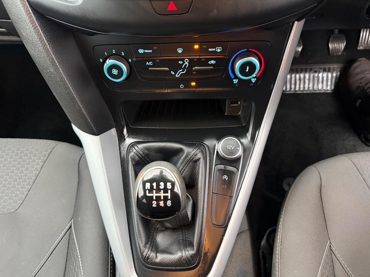 Used Ford Focus 2016 for sale - 76952914: Photo 19