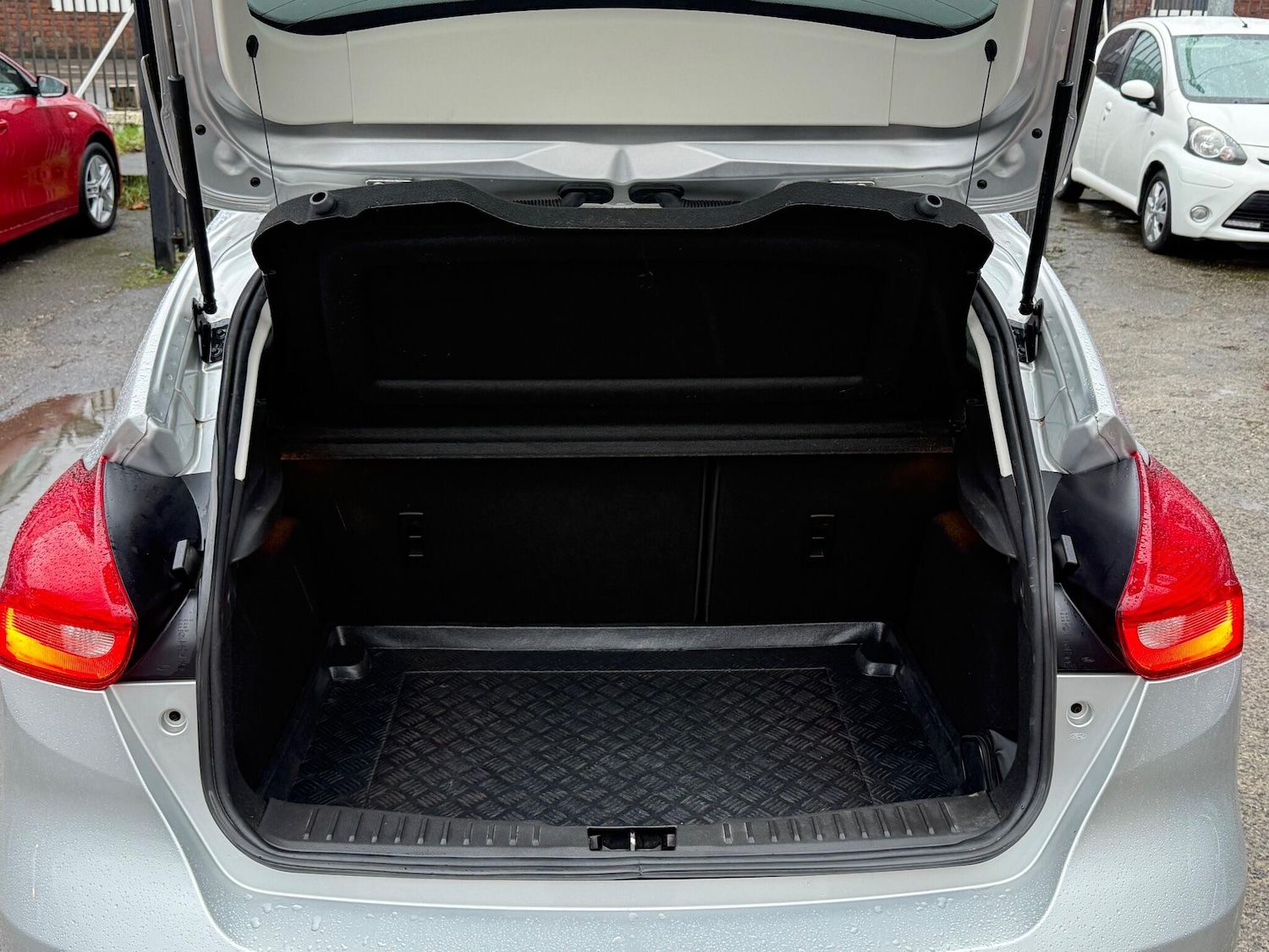 Used Ford Focus 2016 for sale - 76952914: Photo 25