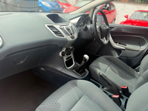 Used Ford Fiesta 2010 for sale - 75563484: Photo 19