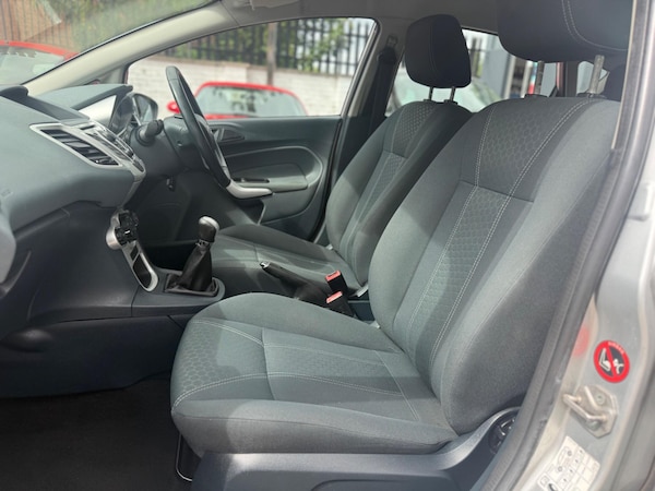 Used Ford Fiesta 2010 for sale - 75563484: Photo 28