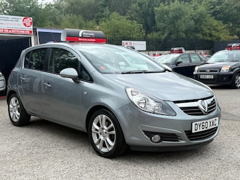 Vauxhall - Corsa
