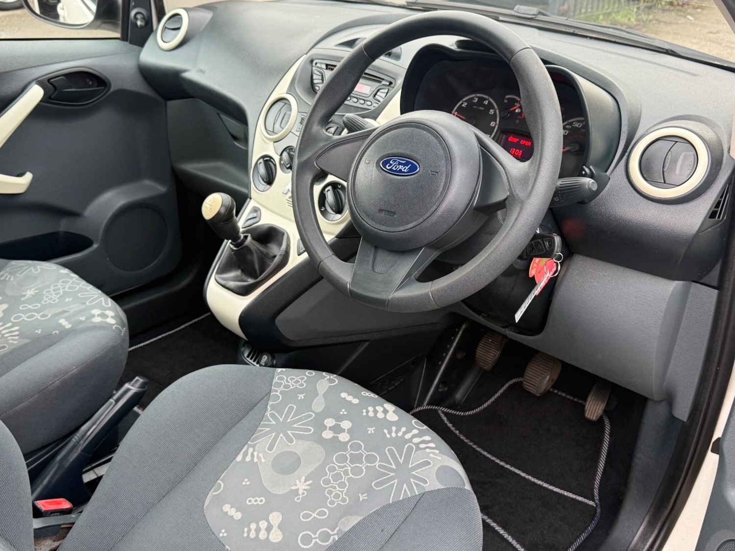 Used Ford Ka 2015 for sale - 77853970: Photo 19