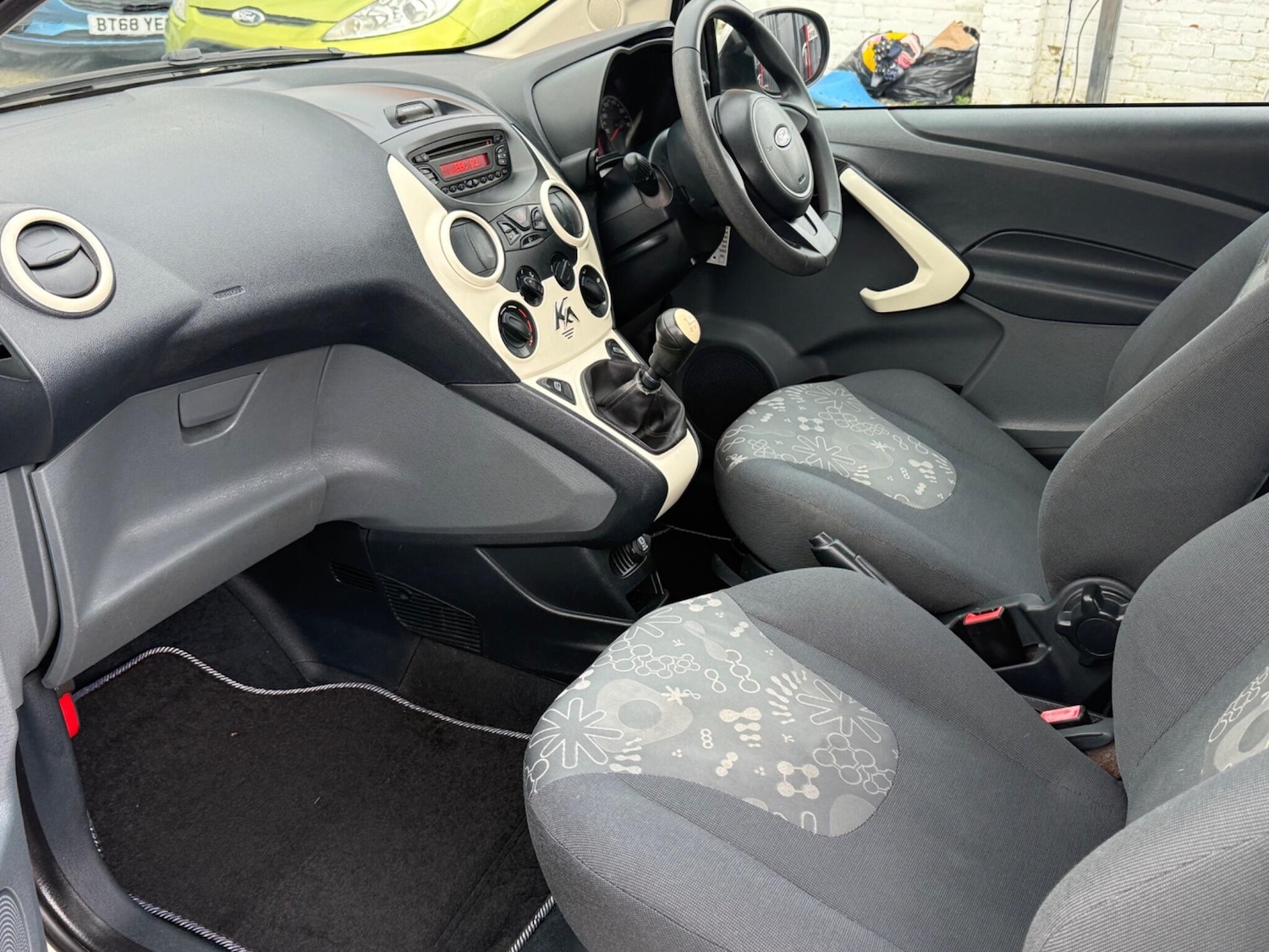 Used Ford Ka 2015 for sale - 77853970: Photo 21