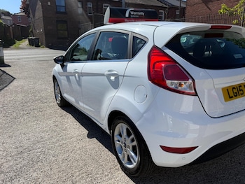 Used Ford Fiesta 2015 for sale - 78492075: Photo