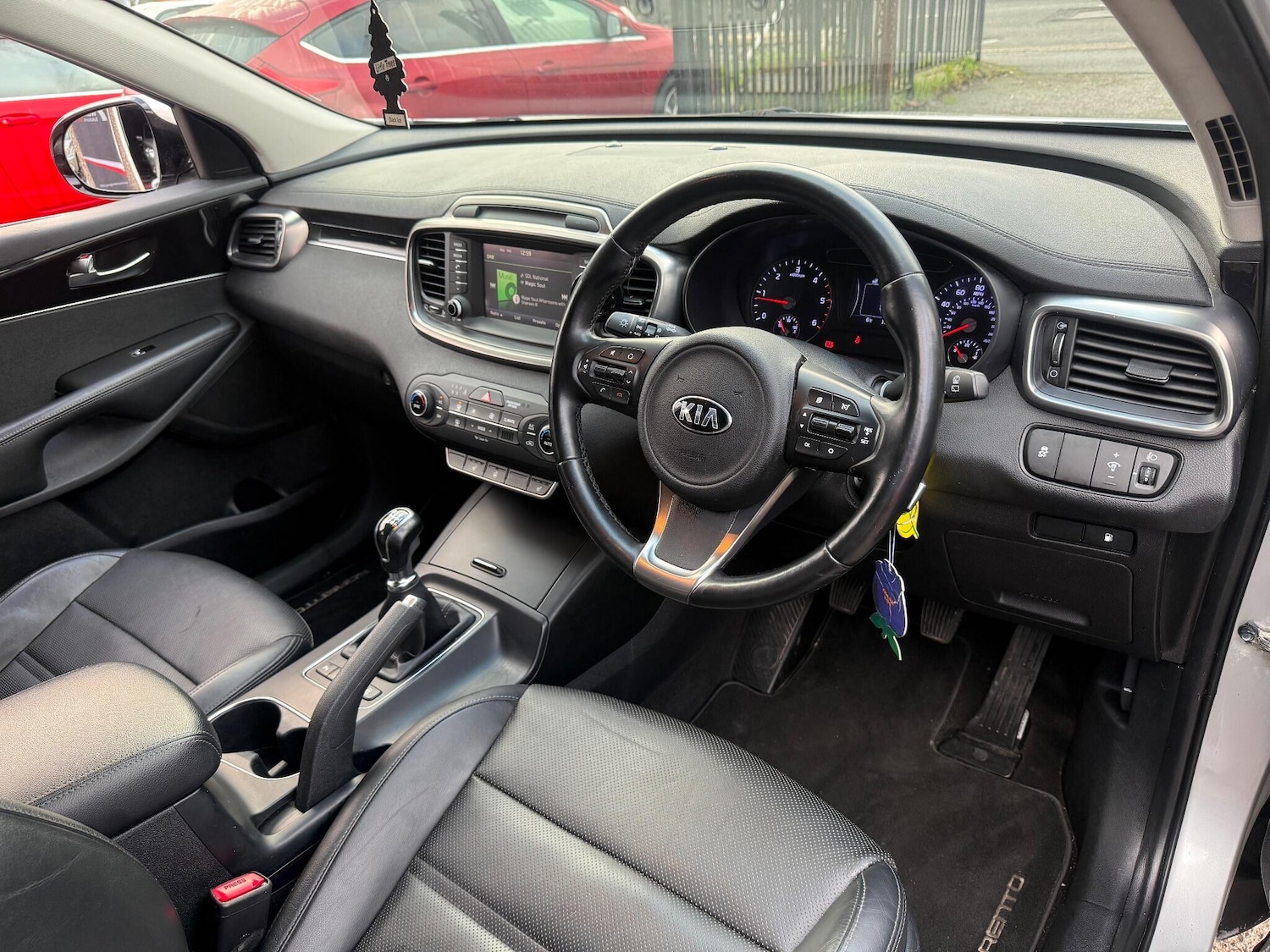 Used Kia Sorento 2015 for sale - 77016878: Photo 17