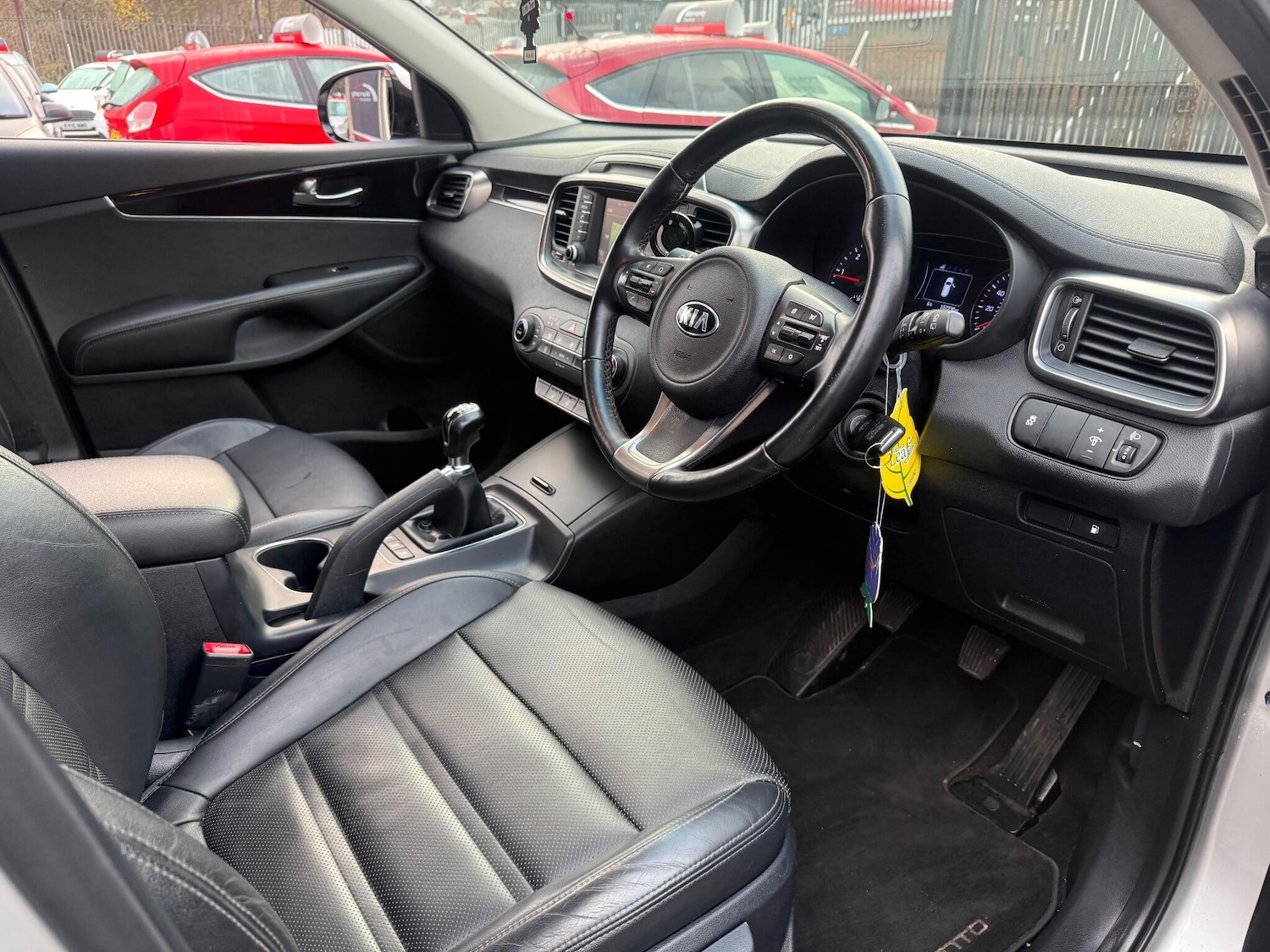 Used Kia Sorento 2015 for sale - 77016878: Photo 19