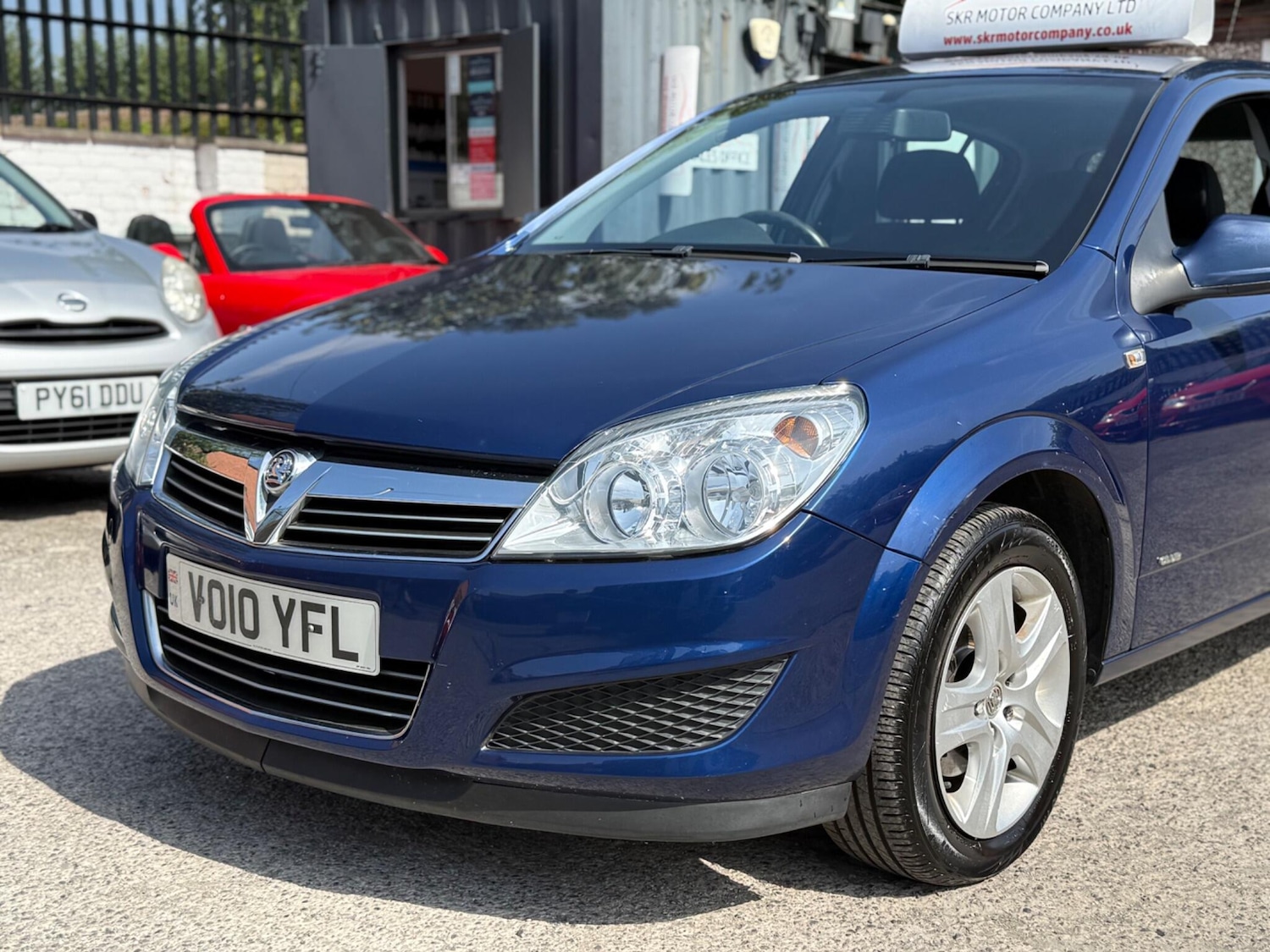 Vehicle 8