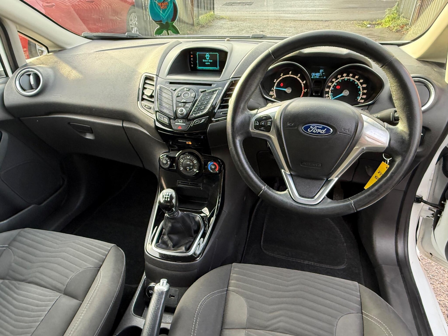 Used Ford Fiesta 2015 for sale - 76965356: Photo 19