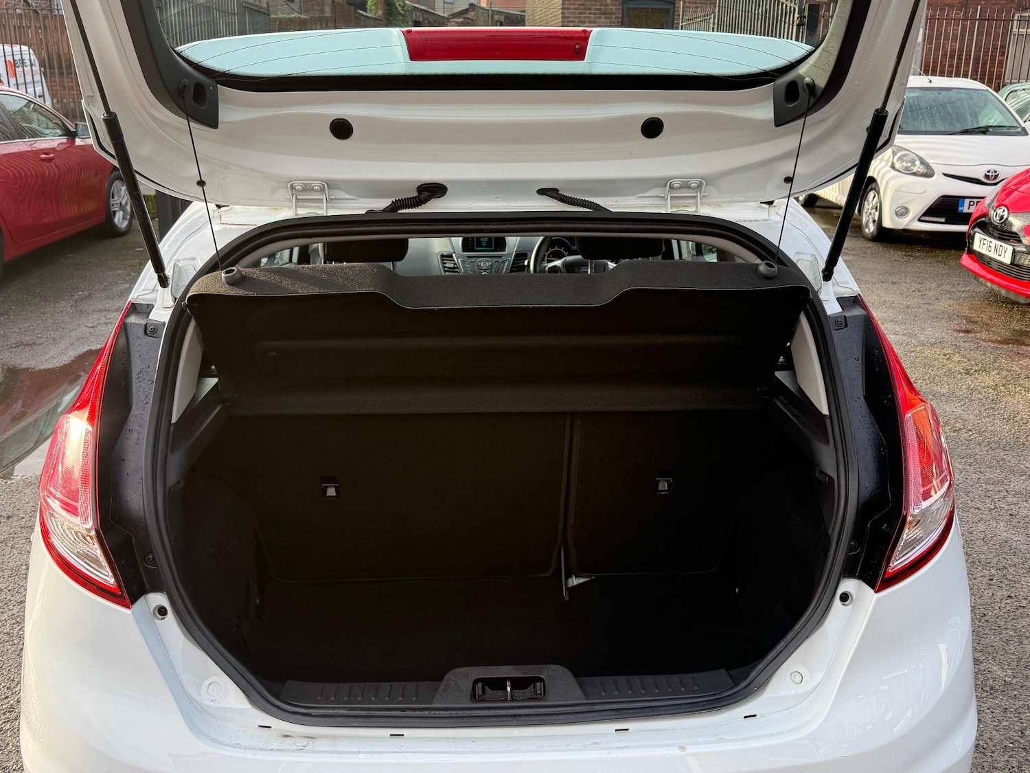 Used Ford Fiesta 2015 for sale - 76965356: Photo 22