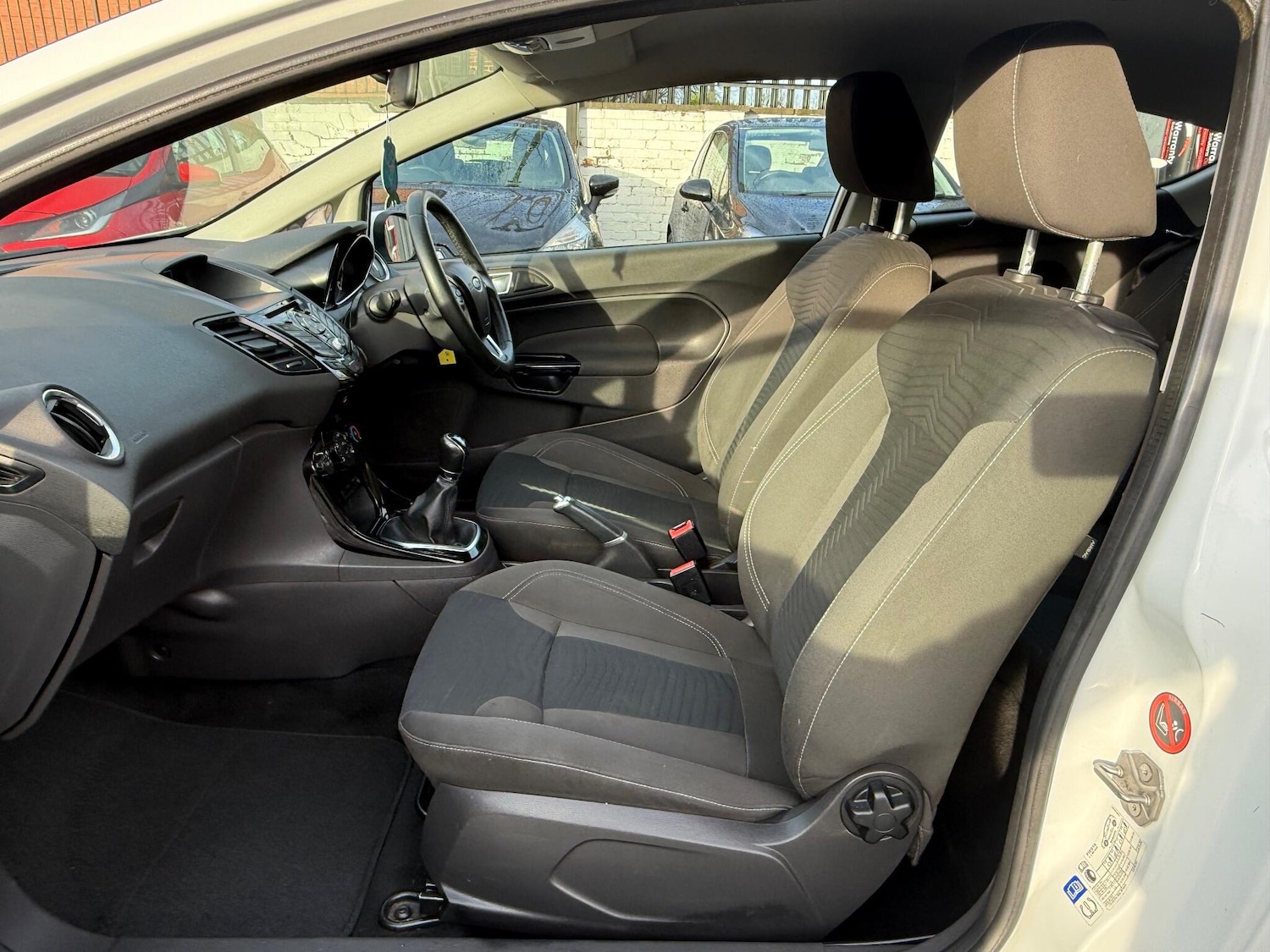 Used Ford Fiesta 2015 for sale - 76965356: Photo 24