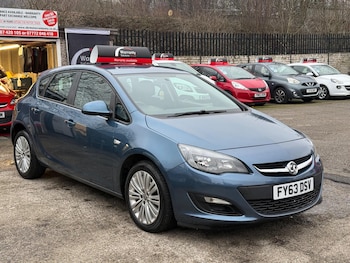 Used Vauxhall Astra 2013 for sale - 77424726: Photo