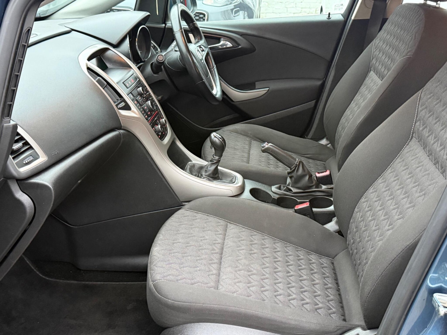 Used Vauxhall Astra 2013 for sale - 77424726: Photo 24