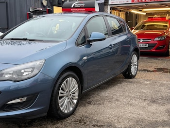 Used Vauxhall Astra 2013 for sale - 77424726: Photo