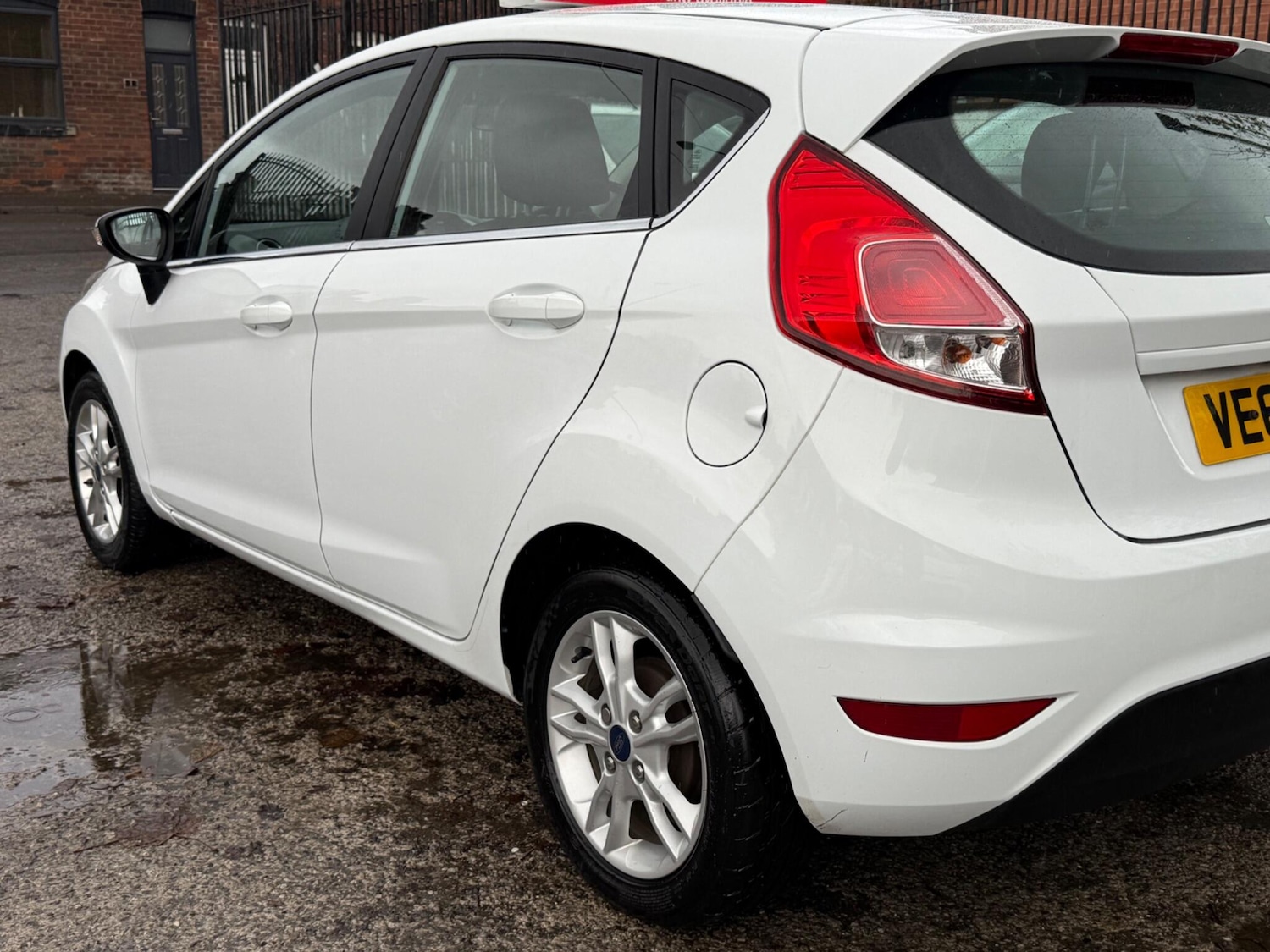 Used Ford Fiesta 2016 for sale - 76688713: Photo 9