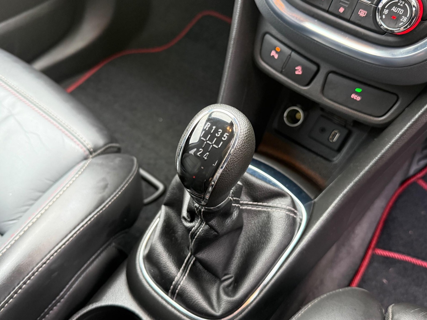 Used Vauxhall Mokka 2013 for sale - 77230250: Photo 16