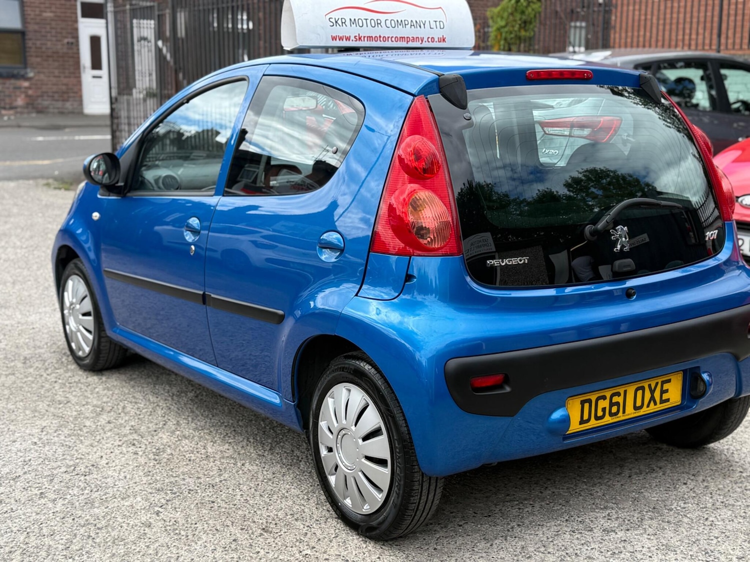Vehicle 9