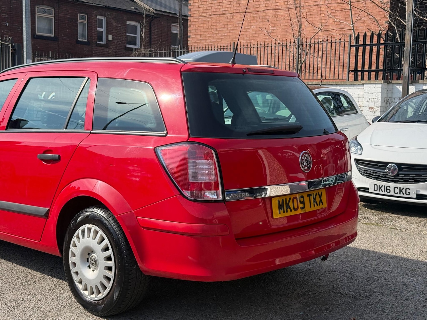 Used Vauxhall Astra for sale - 77958305: Photo 10