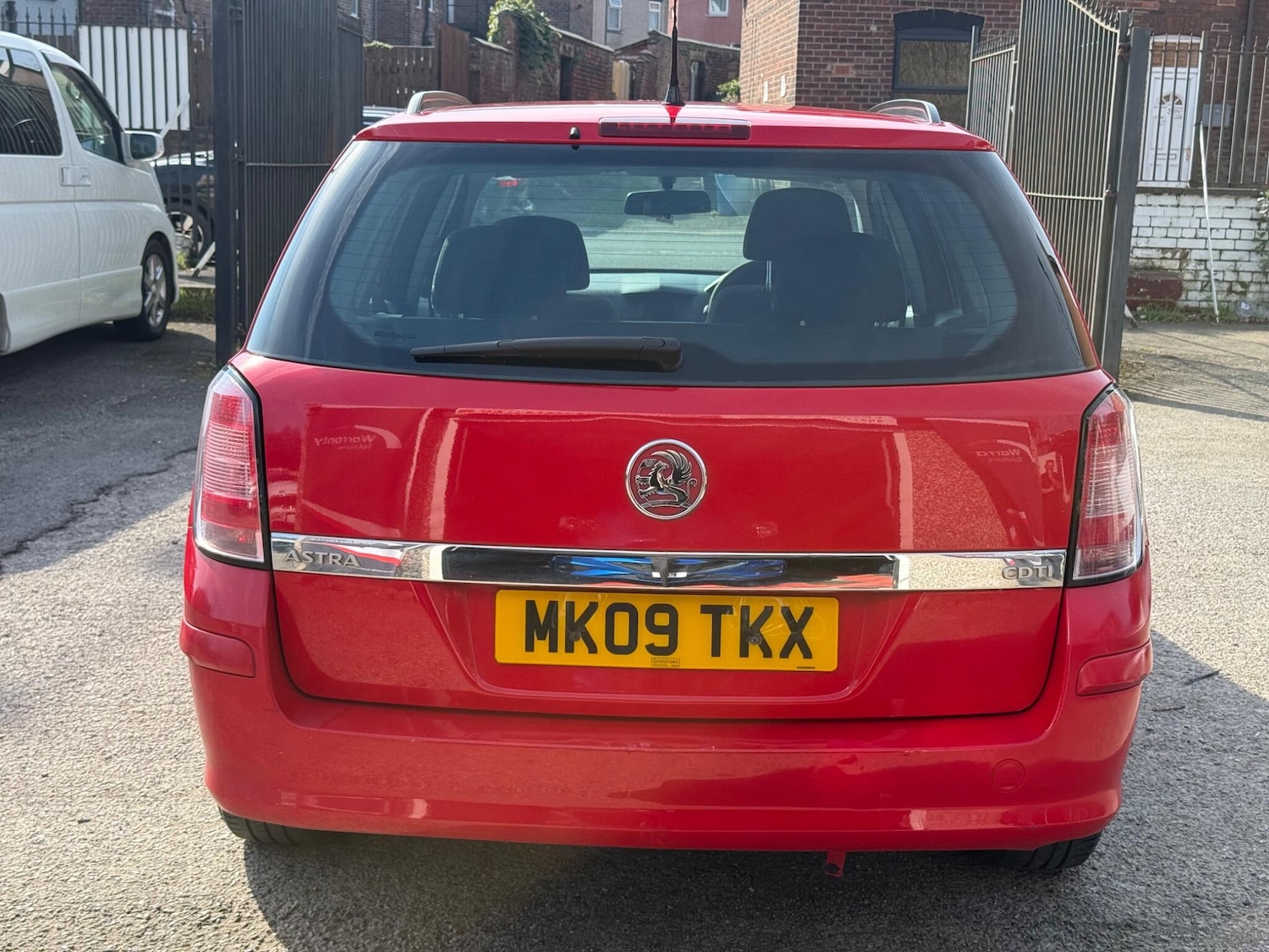 Used Vauxhall Astra for sale - 77958305: Photo 12