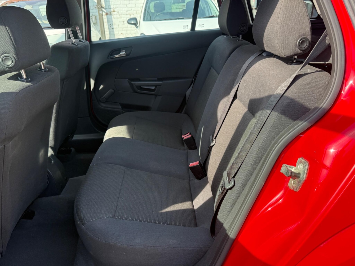 Used Vauxhall Astra for sale - 77958305: Photo 21