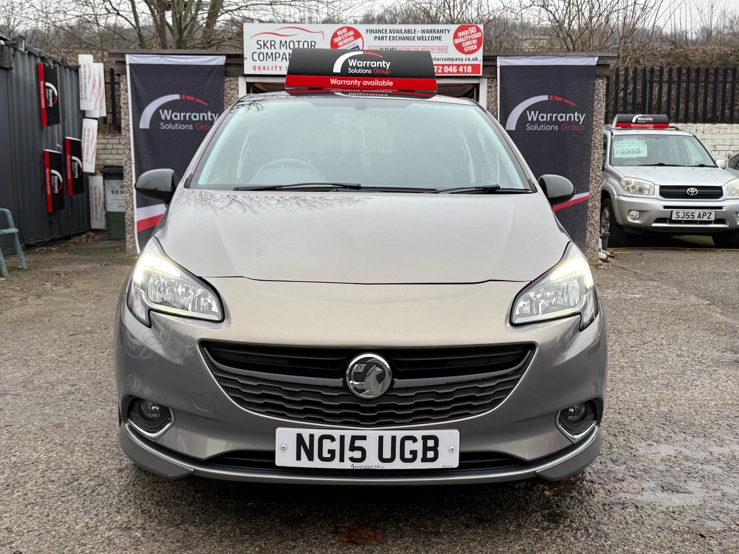 Used Vauxhall Corsa 2015 for sale - 77143989: Photo 2