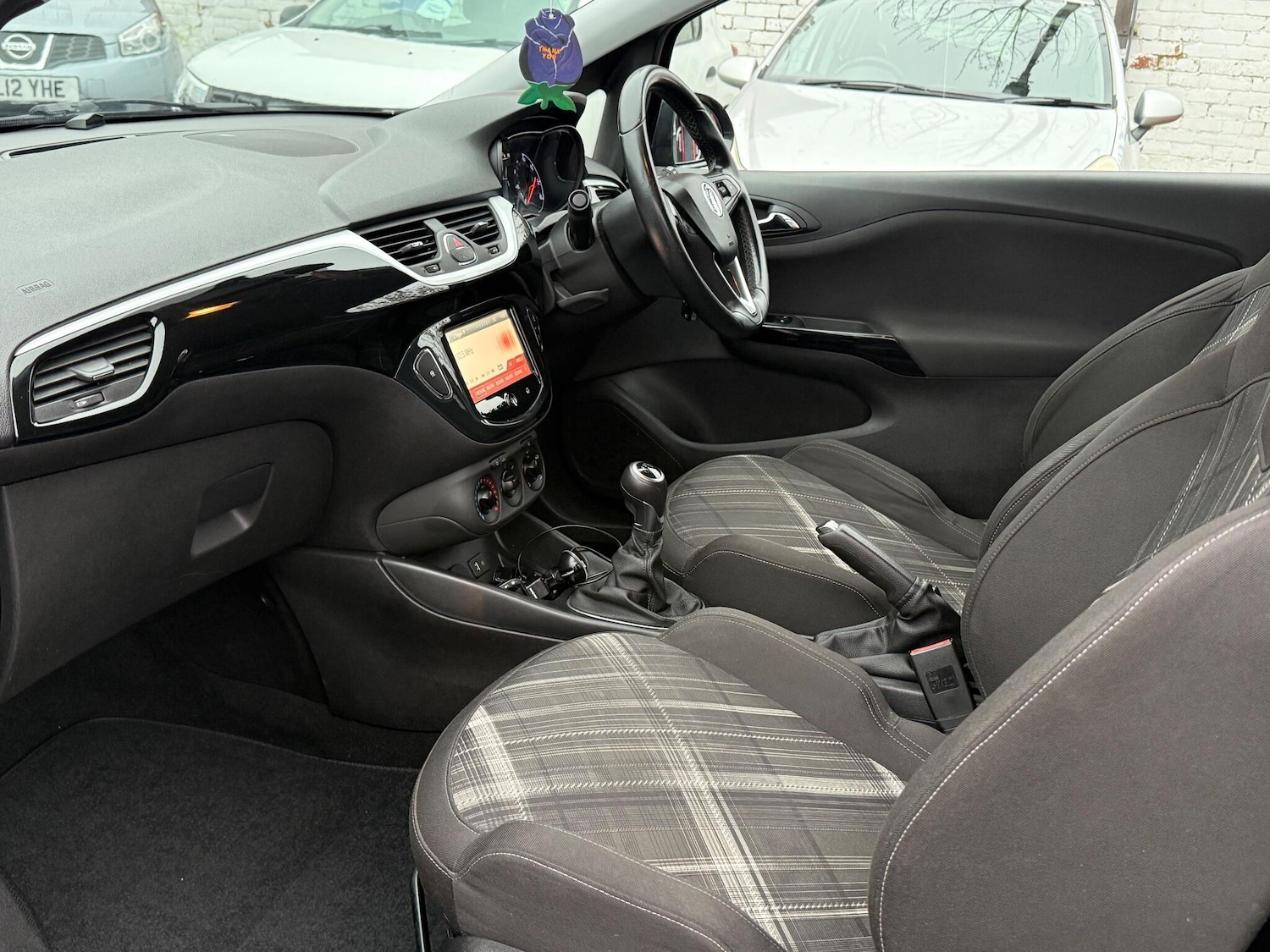 Used Vauxhall Corsa 2015 for sale - 77143989: Photo 23