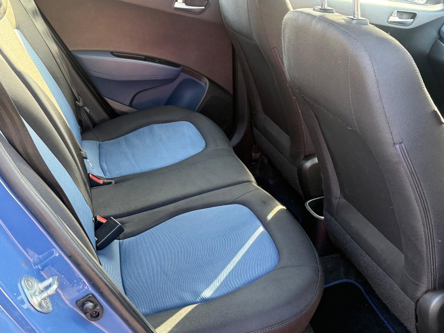 Used Hyundai i10 for sale - 77671059: Photo 21