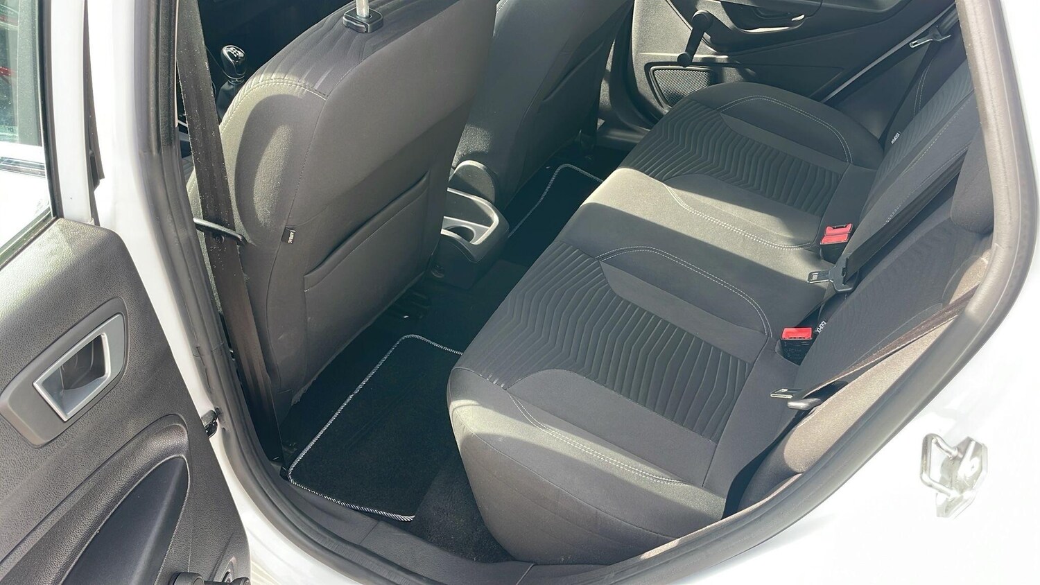 Used Ford Fiesta 2015 for sale - 75782062: Photo 16