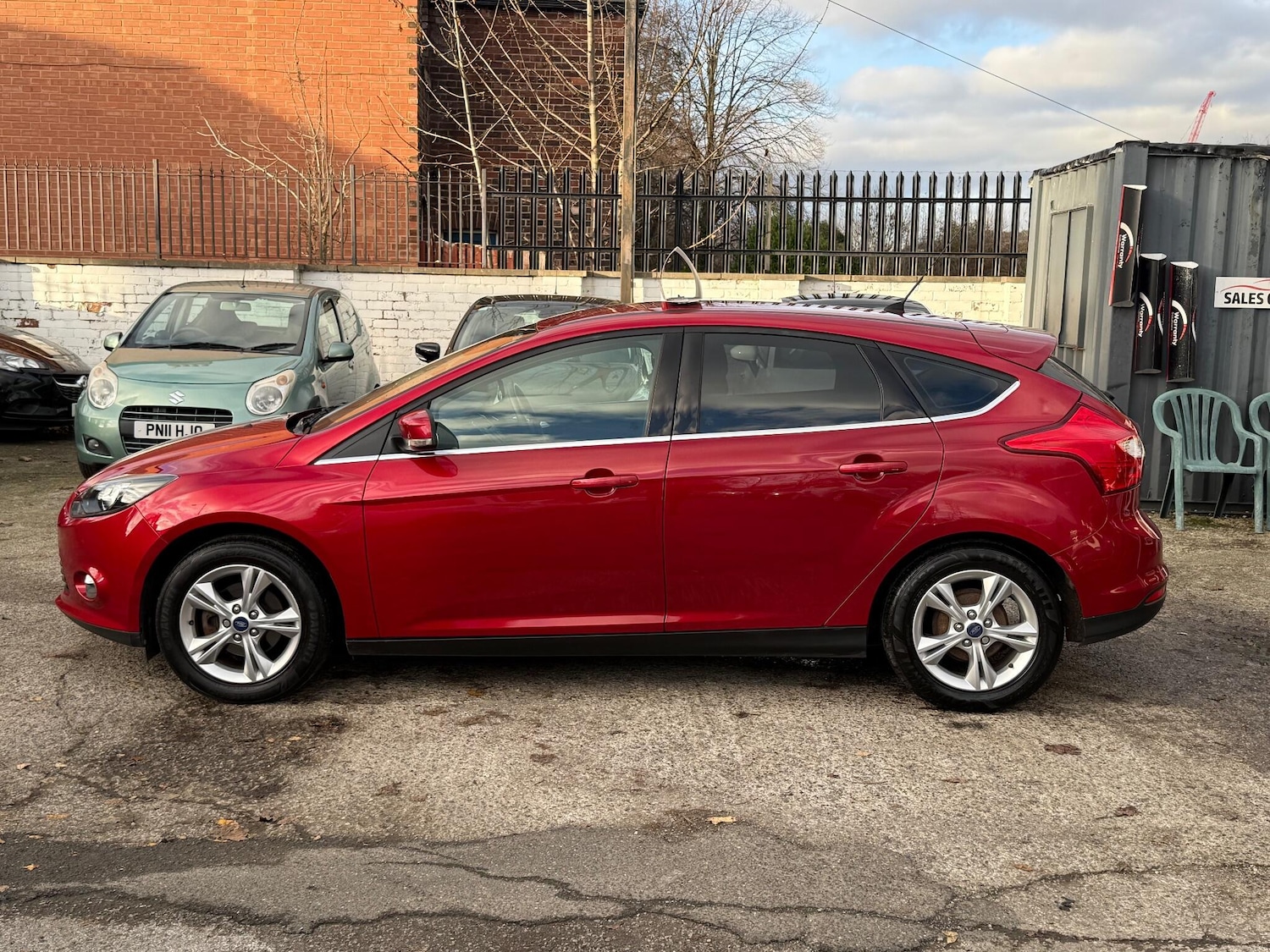 Used Ford Focus 2014 for sale - 76913877: Photo 11