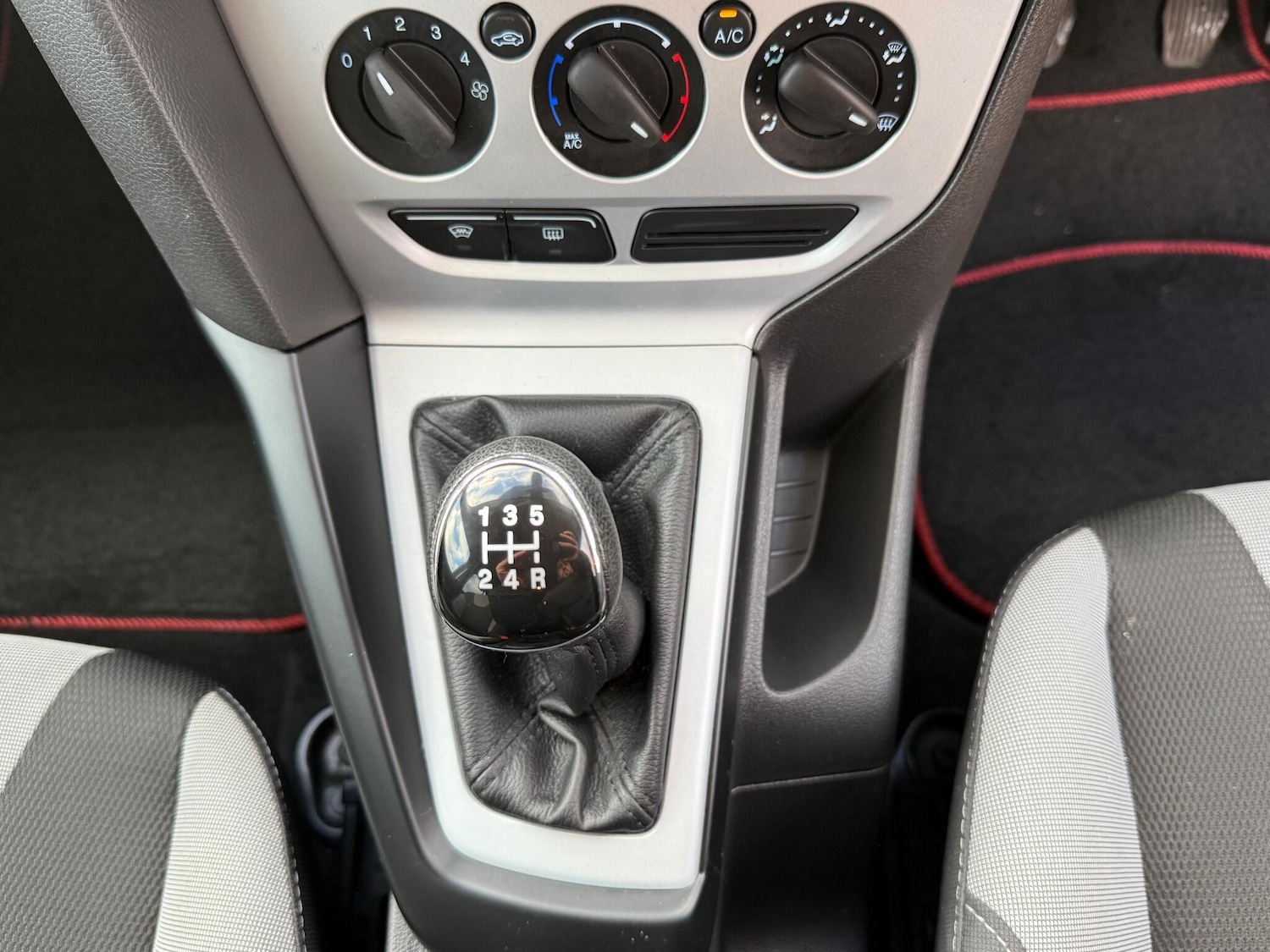 Used Ford Focus 2014 for sale - 76913877: Photo 18