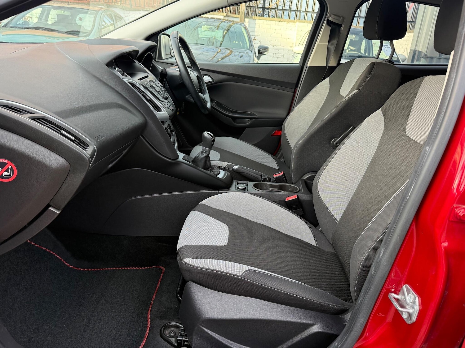 Used Ford Focus 2014 for sale - 76913877: Photo 26