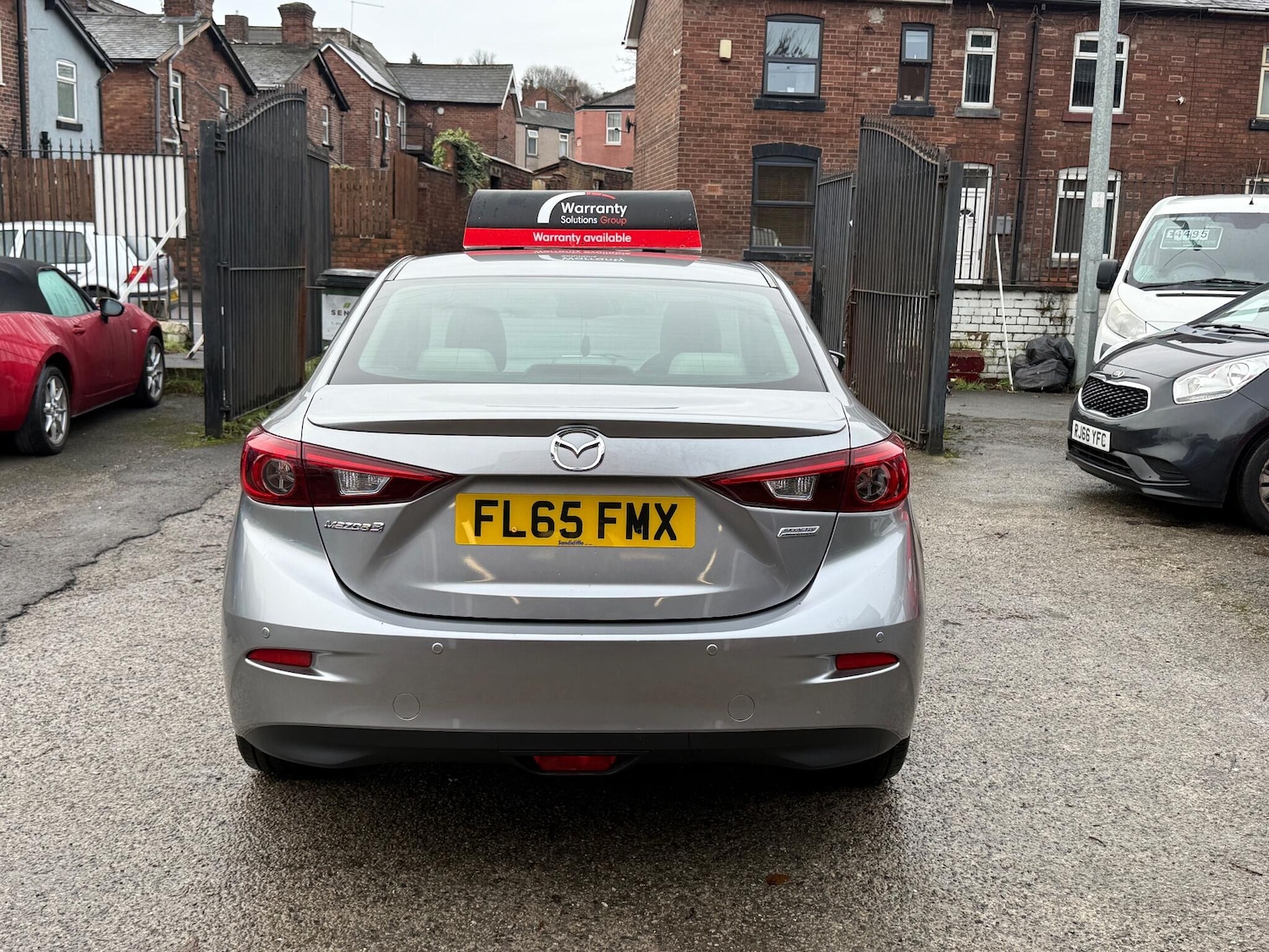 Used Mazda Mazda3 for sale - 77215110: Photo 12